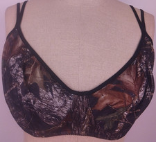 Wilderness Dreams Camouflage Underwired T Shirt Bra Size 38 D.              (30)