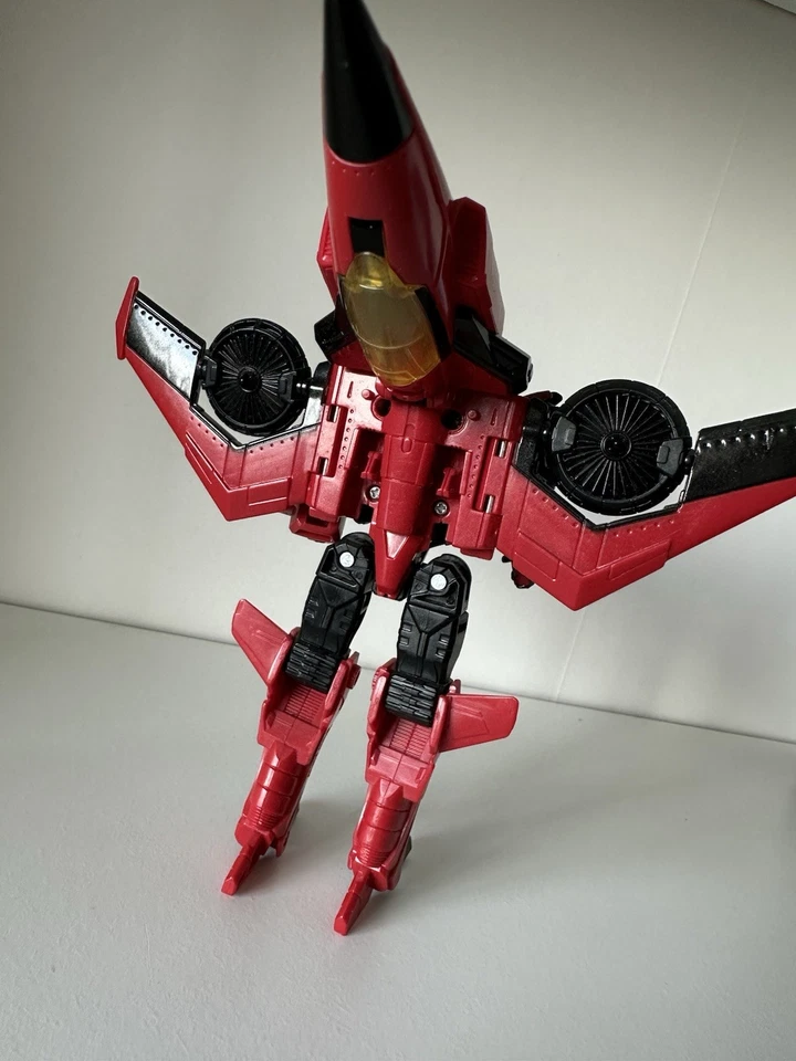 Transformers Legends LG62 Targetmaster Windblade Takara Tomy - Image 3 of 4