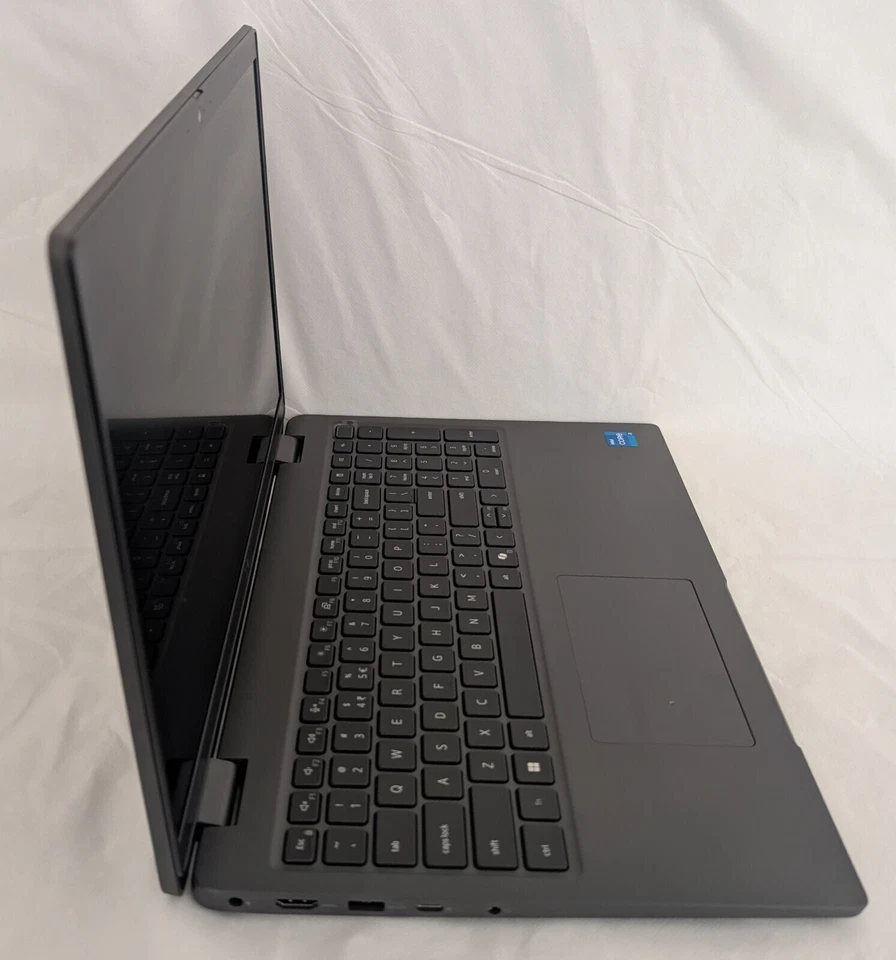 Dell Latitude 3550 · i5-1355U · 16GB · 256GB, photo 2 of 5