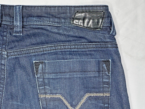 DIESEL TROULEG Denim Wash 008AA Stretch Straight Jeans Size W31 L34 Button Fly - Picture 11 of 14