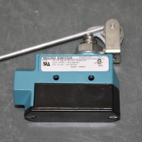 Honeywell Micro Switch Lever Limit Switch BZE6-2RQ62, 1NC / 1NO, 15A @ 600V AC - Picture 3 of 8