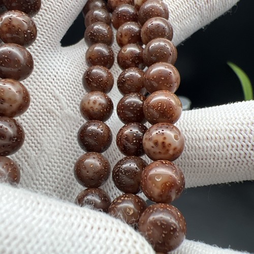 8.5mm Star & Moon Bodhi Jelly Beads Necklace 原生态全玉化籽星月菩提圆珠脖挂 - Picture 4 of 11
