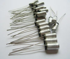 20 NOS Radial Style Capacitors 25 MFD @ 12 VDC