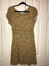 Urban Outfitters Dress Women L-G Yellow Short Sleeve Slip On Short Mini Dress