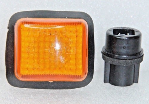 2x PEUGEOT 205 ORANGE INDICATORS SIDE REPEATERS KIT PAIR DRIVER & PASSENGER NEW - Picture 6 of 8