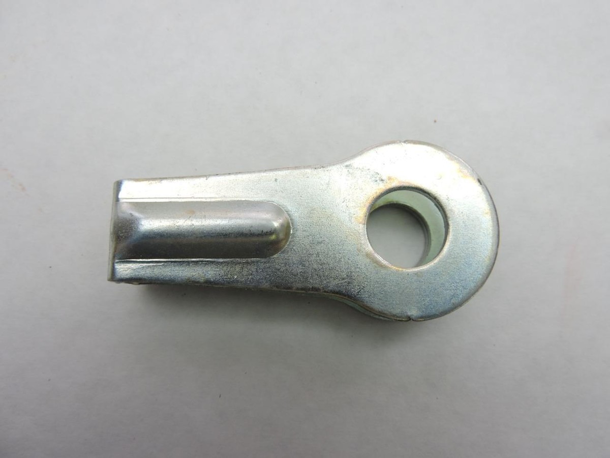 33040-1010 NOS Kawasaki Chain Adjuster KE125-A9 KE175-D2 KZ250-L1