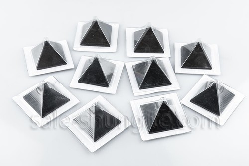 Polished shungite pyramid 30mm 1,18" Set of 10 wholesale EMF Karelia decor - Picture 2 of 2