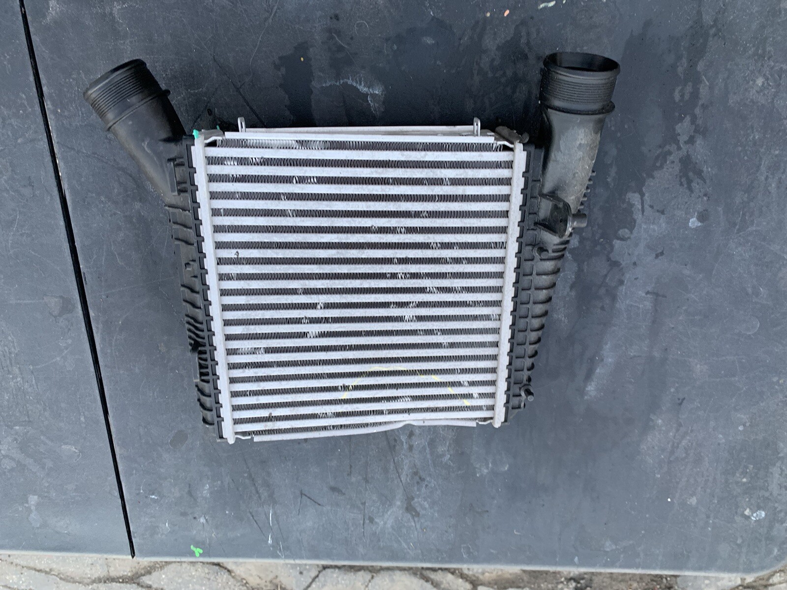 19-22 BENTLEY CONTINENTAL GT ENGINE MOTOR SIDE AIR INTERCOOLER RADIATOR OEM