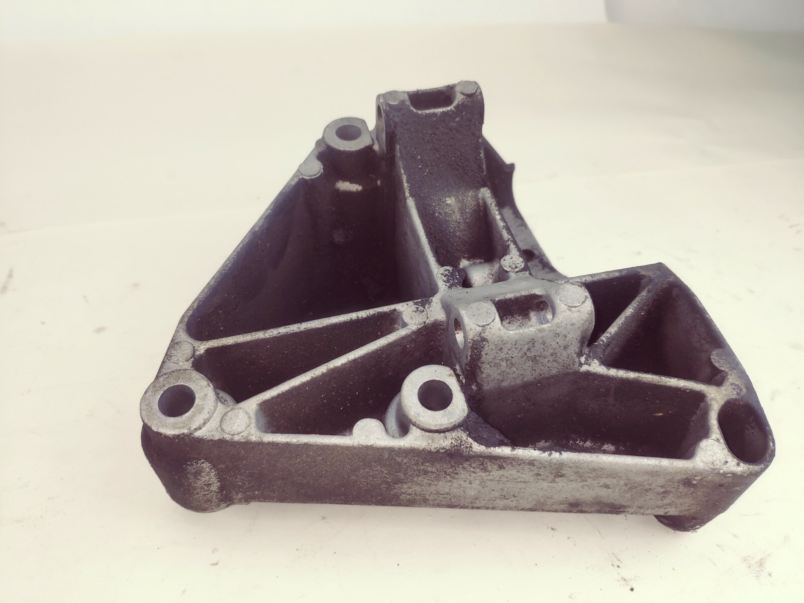 2000 BMW 328 Bracket Air Conditioning Compressor 1432237 C26 | eBay