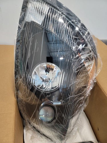 Avsty Headlights Assembly for Volvo VNL VN VNM 2004-2018 Passenger side - Picture 2 of 7