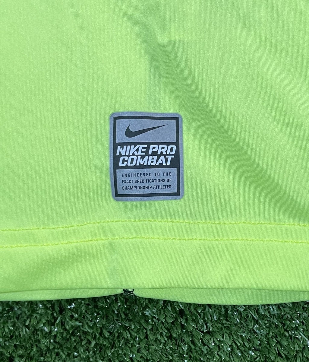 Nike Pro Combat Dri-FIT セットアップXL 紫/黄 Nike Pro Combat Dri-FIT セットアップXL 紫/黄 ウォーキング