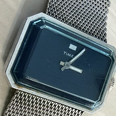 TIMEX 70s era Vintage Women's Watch rare blue face Mechanical Mesh Silver Works