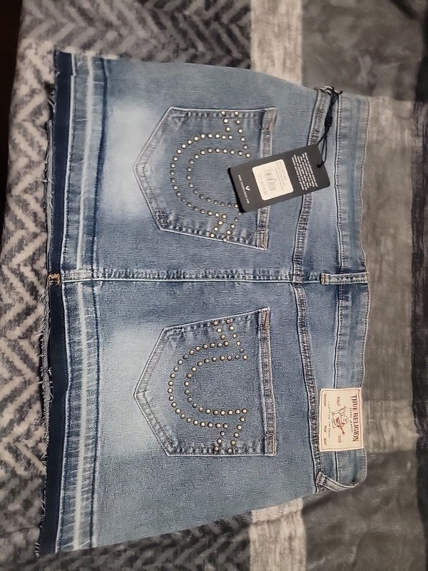 $119 True Religion Denim Skirt Womens Sz 28 Light Blue Mellow Wash Studded Mini