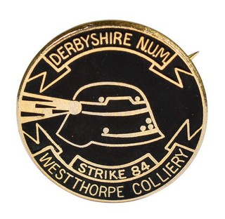 Vintage Old Derbyshire NUM Westthorpe Colliery 1984 Miners Strike Enamel Badge