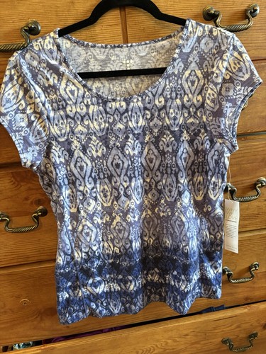 Title Nine Matahari Womens Stinkstopper Double Time Print Blue T-Shirt Small New