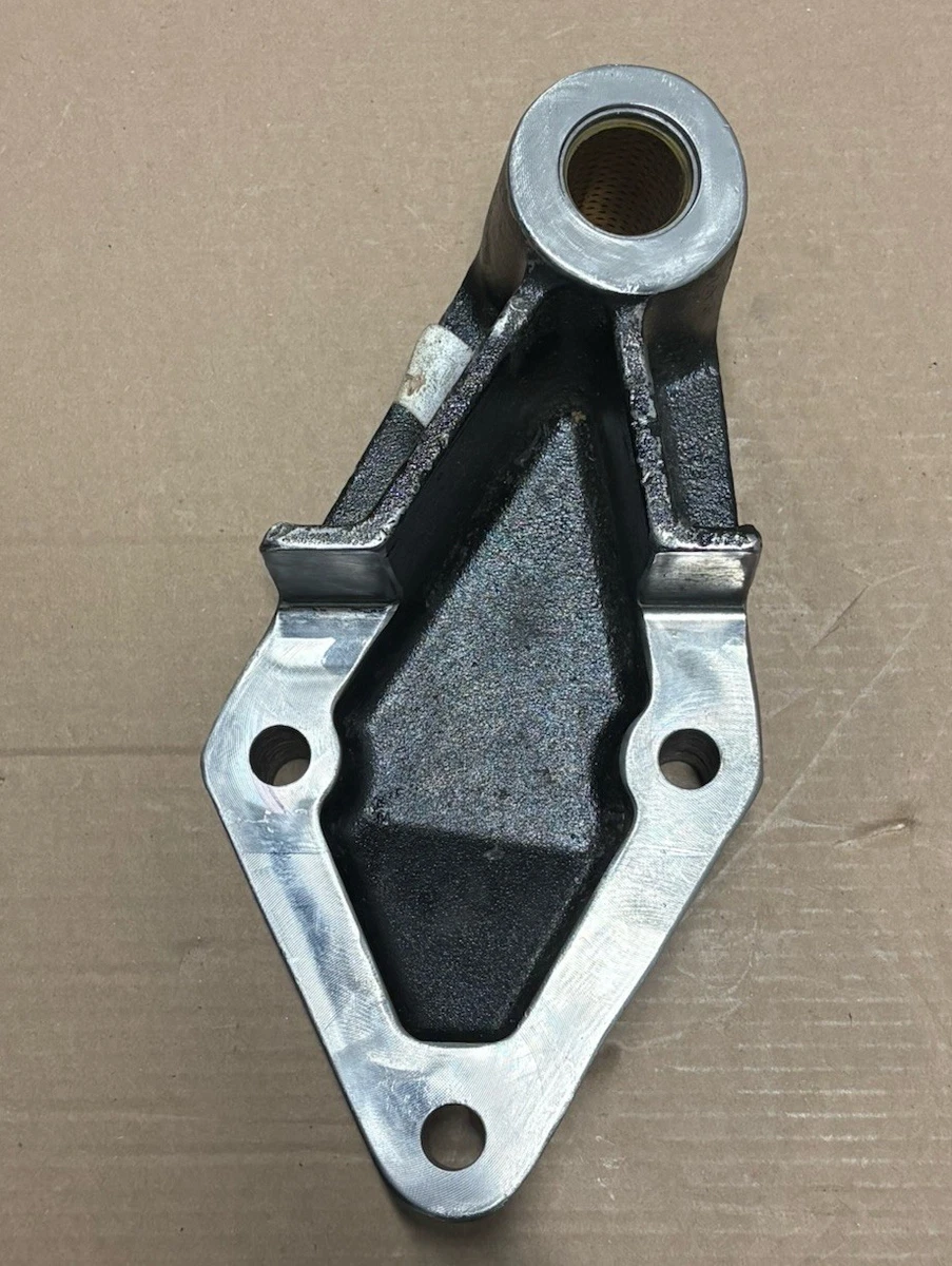 OEM Peterbilt 01-47344M002L Left Hanger Bracket Shackle photo 3