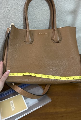 Michael Kors Medium Satchel Beuteltasche Tasche braun genarbtes Leder Crossbody Riemen gebraucht, in einwandfreiem Zustand - Bild 4 von 8