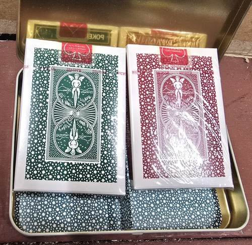De colección 1996 Bicicleta Vacaciones Jugando Cartas de Poker Selladas en Paquete de 2 Barajas Estuche de Lata - Imagen 4 de 4