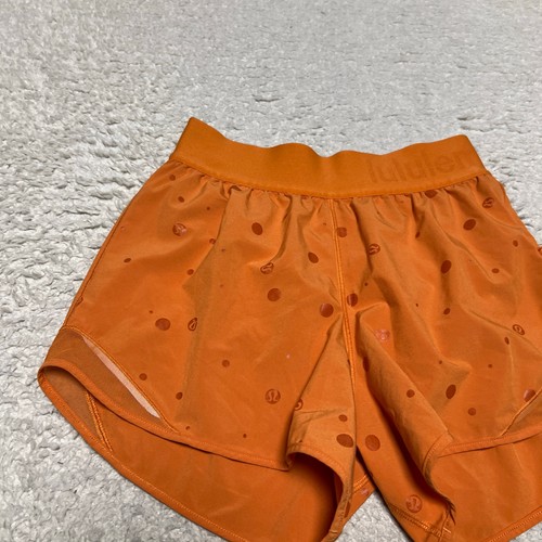 Pantalones Cortos Lululemon Para Mujer 4 Naranja Lo último Correr Entrenamiento 4" Logo Poco - Imagen 6 de 13