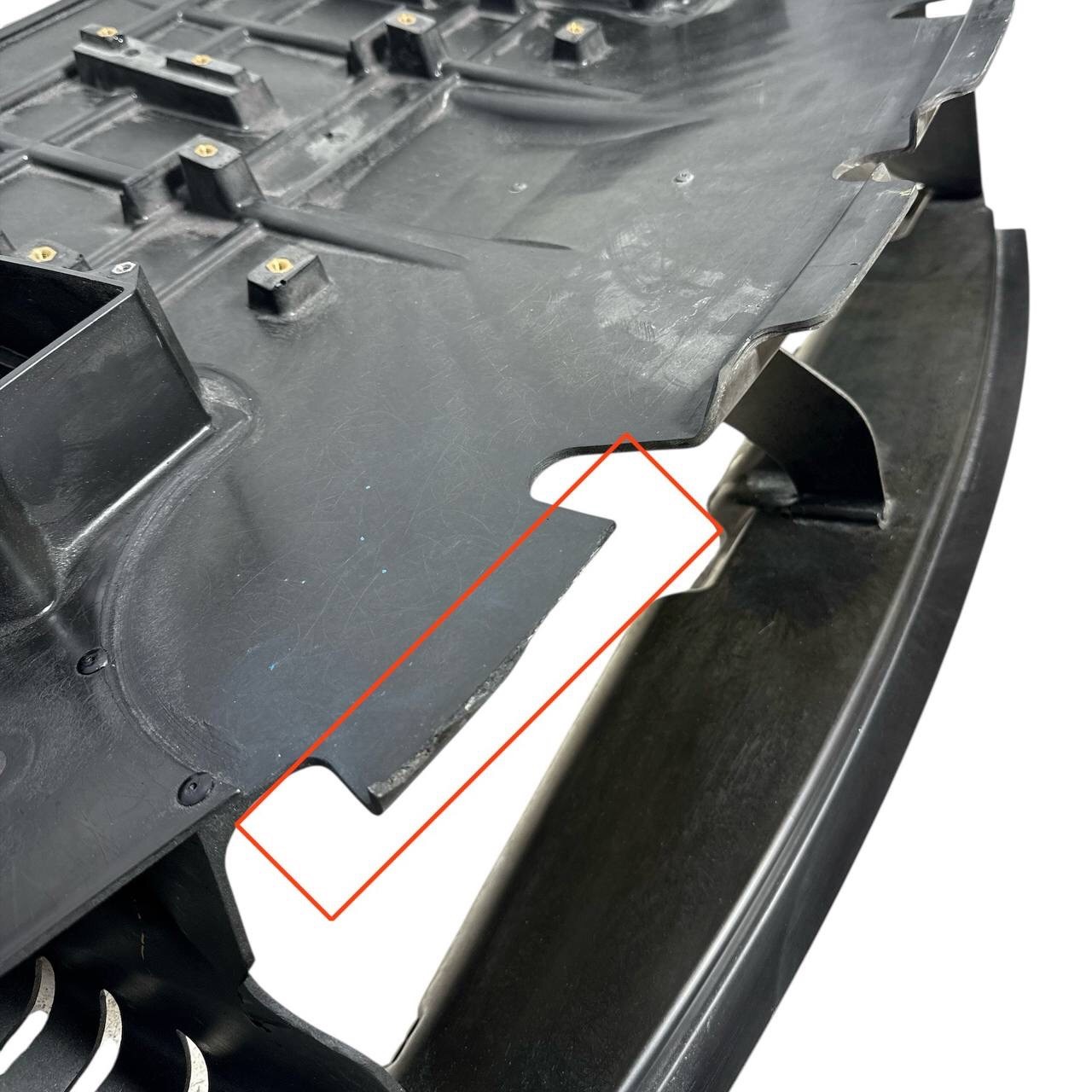 2013 2014 2015 2016 2017 FERRARI F12 BERLINETTA AIR INTAKE DUCT FILTER BOX COVER