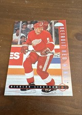 1995-96 Leaf - Nicklas Lidstrom #228 Detroit Red Wings