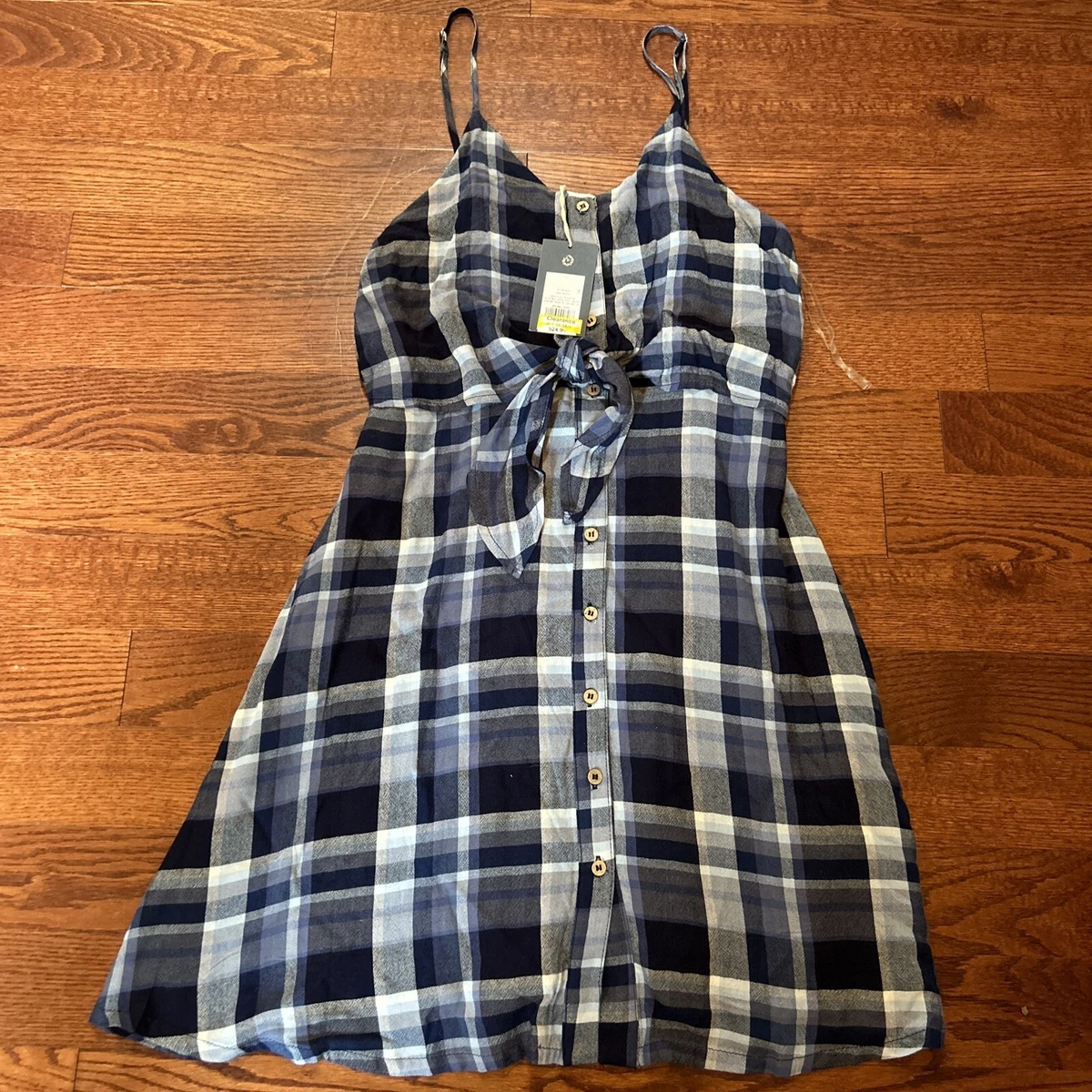 New Universal Thread Women s Size Medium Blue Plaid Spaghetti