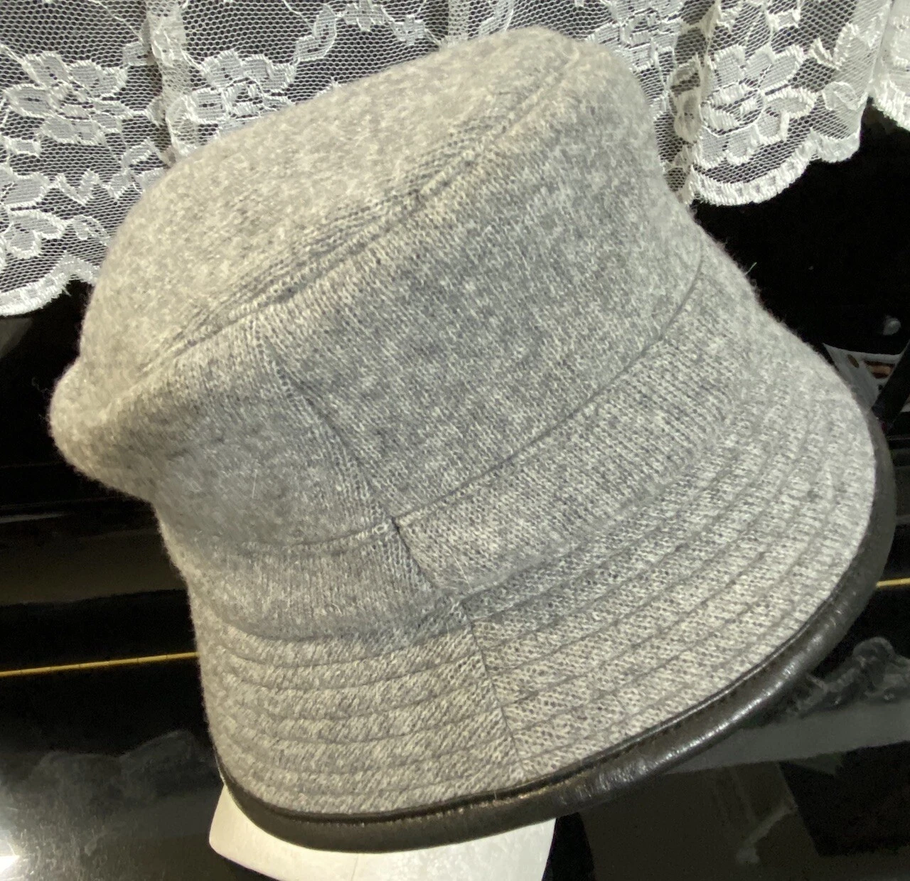 Hermes Women Bucket knit hat Wool 60% Bunt trimming lambskin Gray 56cm #2471