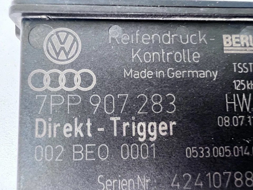 MÓDULO SENSOR PRESIÓN NEUMÁTICOS PORSCHE 911 CAYENNE PANAMERA TPMS 99761819102 OEM Foto 3 de 4