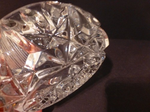 Vintage Heavy Crystal Ashtray, Pinwheel Design (ES) - Picture 5 of 9