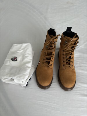 Brand new Moncler Kids Boots Size 33