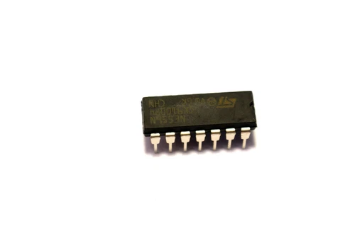 10 x ST Microelectronics "NE556N" Bipolar Dual Timer Timer IC New