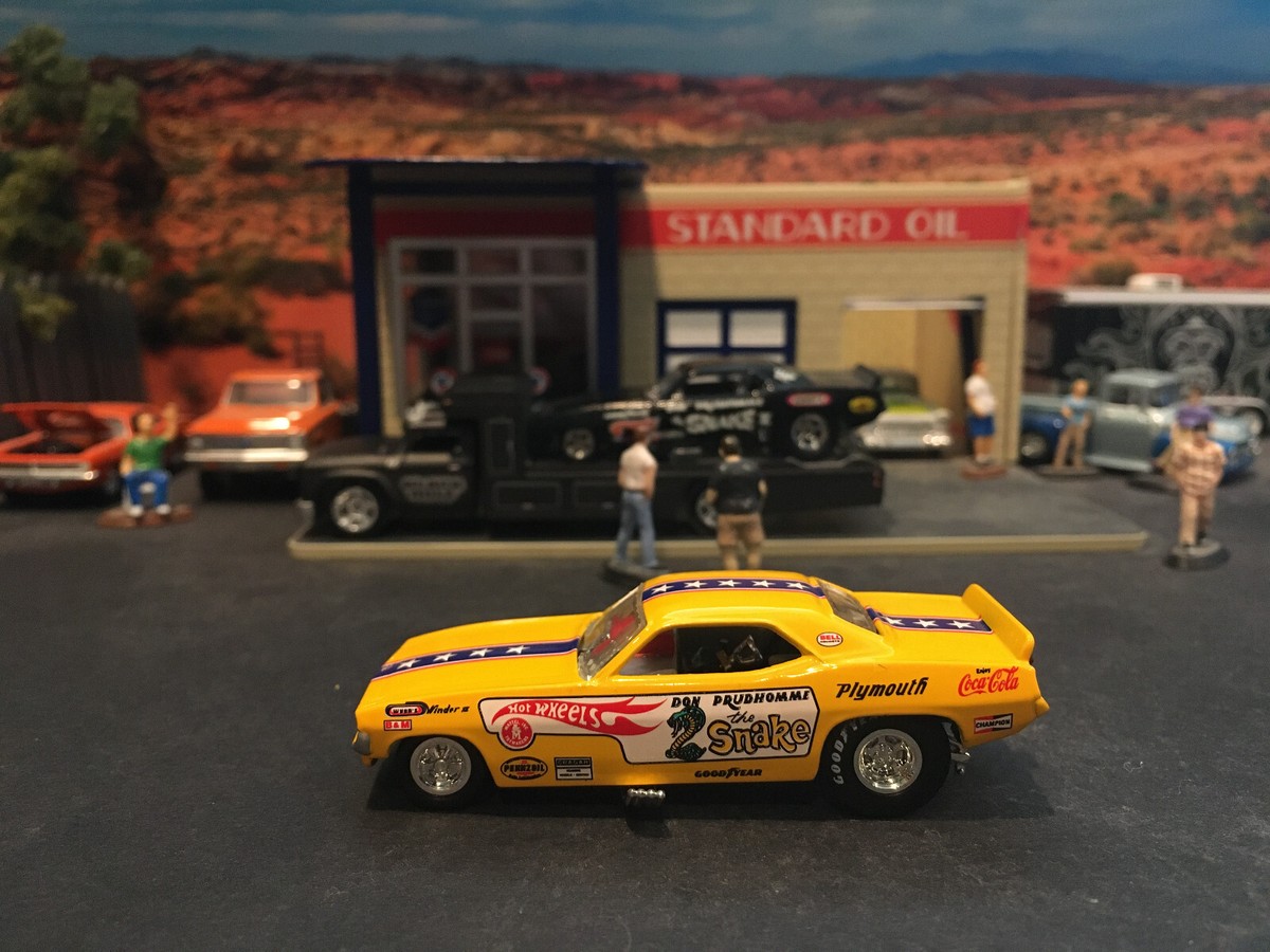 HotWheels Plymouth Barracuda スネーク　ファニーカー 1:64 Hot Wheels LE Don The Snake Prudhomme Plymouth Barracuda