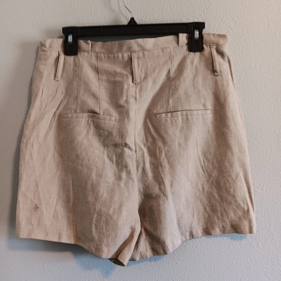 EXPRESS Midi Extreme High Rise Pleated Shorts Women's Size 12 Linen Blend - Image 4 of 4