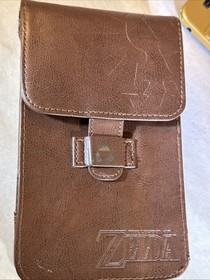 Zelda A Link Between Worlds 3DS XL CONSOLE AND BOX BUNDLE ADULT OWNED