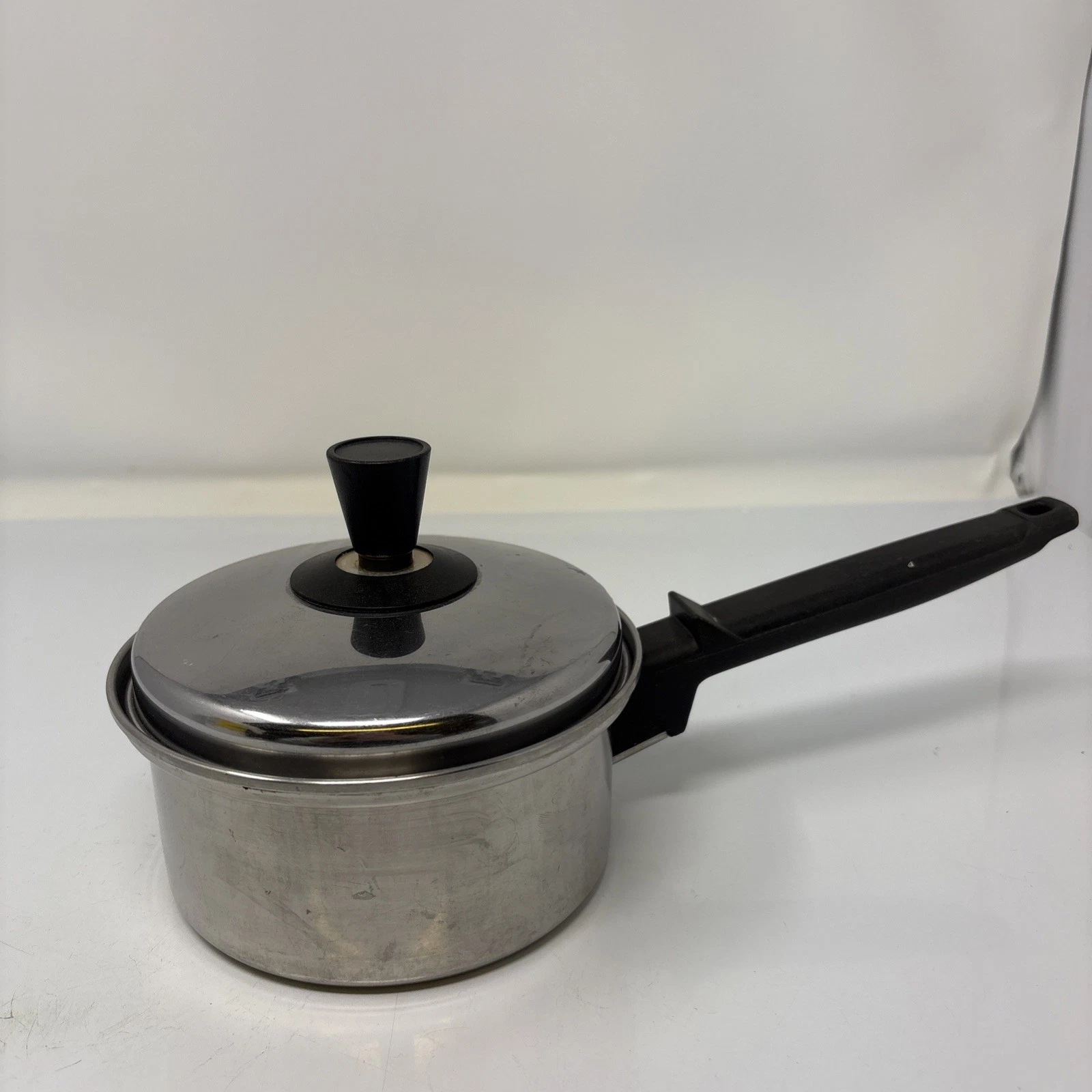 AMC Stainless Steel Cookware Sauce Pot 18/8 - With Lid