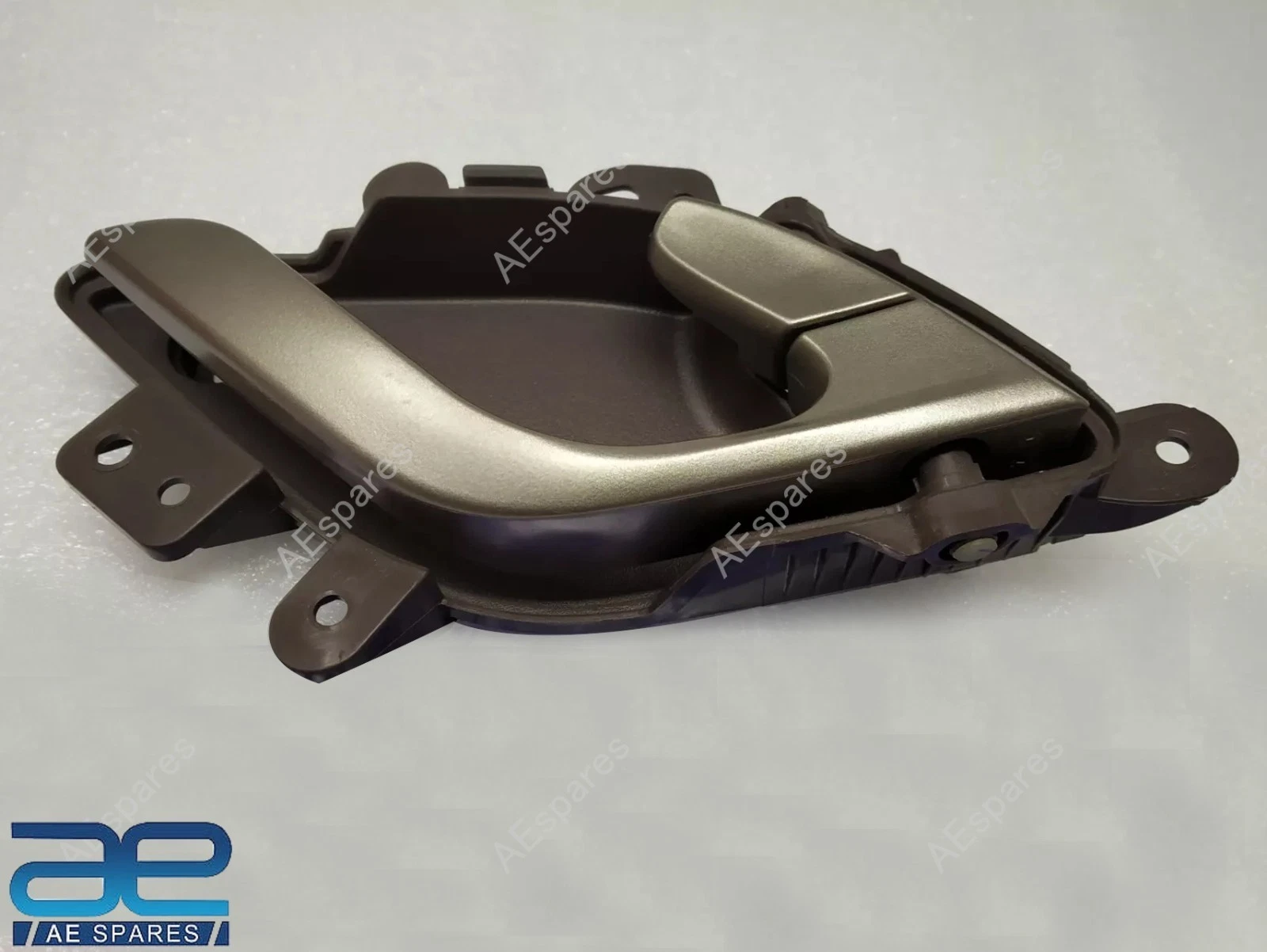 Interior Front Door Handle Assy RH for Mahindra XUV 500 2011-2015 0114DAW00061A