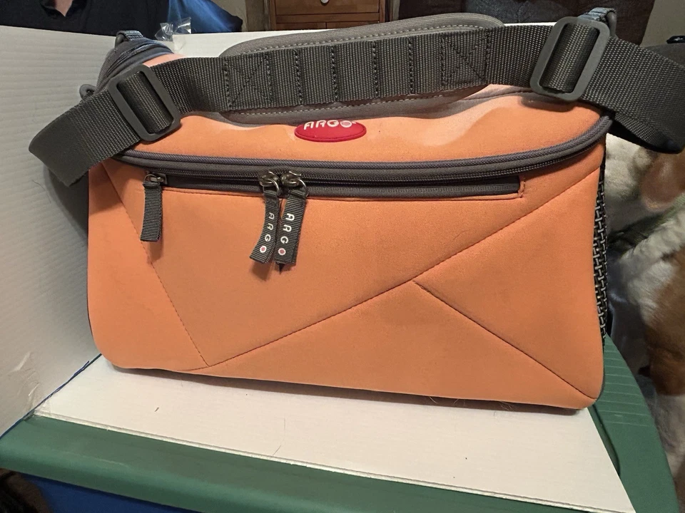 Argo Medium 16”Aero-Pet Airline-Approved Pet Carrier Orange Pet Bag Transport Foto 2 de 4