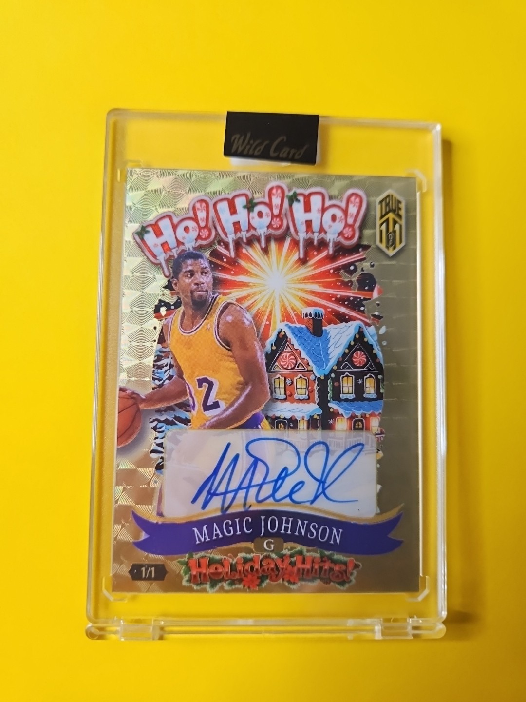 2025 MAGIC JOHNSON WILD CARD HOLIDAY SUPERFRACTOR GOLD VINYL TRUE 1/1 AUTO MINT! view 7
