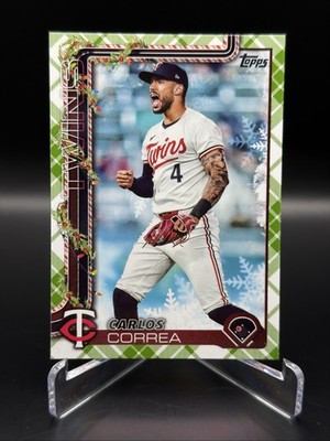 Carlos Correa 2025 Topps Holiday Green Plaid #h175 Minnesota Twins