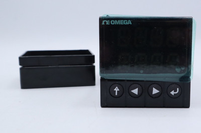 CN16DPT-330-C24 PID Controller, Platinum Series, 1/16 DIN, SPDT Relay Output