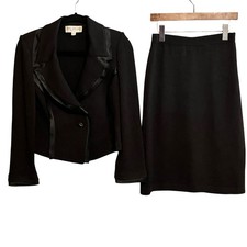 St. John Collection Santana Knit Jacket Size 2  Matching Skirt Size 4 Black