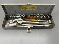 VINTAGE SK S-K LECTROLITE 3/8" DRIVE 25PC TOOL KIT W METAL CASE - MADE IN USA
