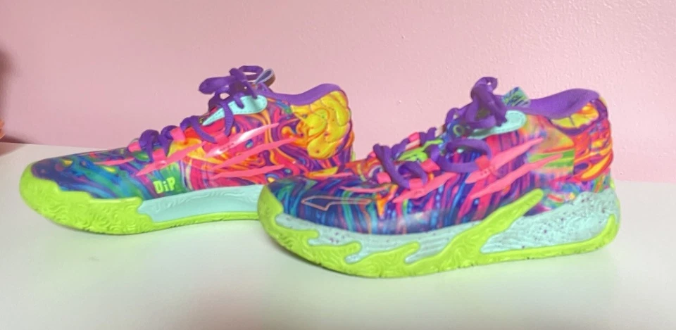 M.E.L.O.  Zapatillas niños talla 13 raras No. 1 bola Puma Lamelo no de aquí Foto 2 de 4