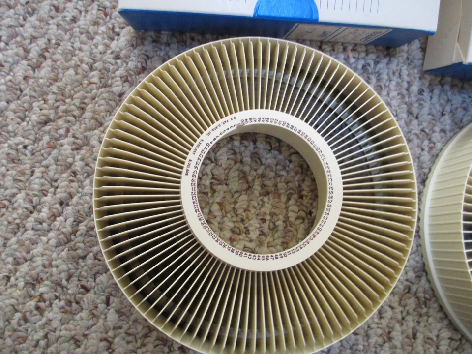 批量 2 个 Wards 旋转木马 100 个幻灯片托盘。 适用于病房、西尔斯、美能达、尼康、GAF — 第 3/4 张图片