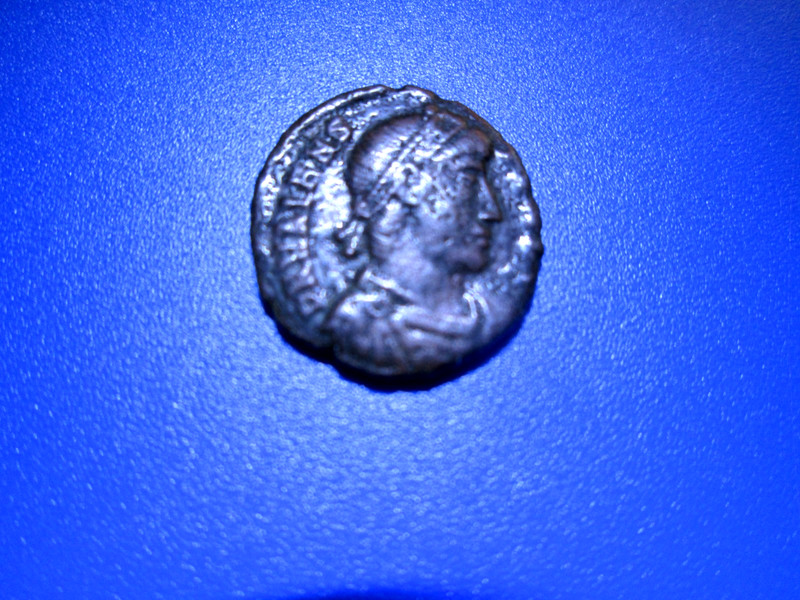 Valens Follis 367-375  17mm REVERSE: Victory Advancing wreath & palm CONSB Mint