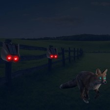 Solar Creature Wodoodporna migająca dioda LED Odstraszacz stworzeń dla gospodarstwa, rolników