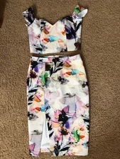 New Bardot women’s size 8 floral printed 2 pieces skirt dress