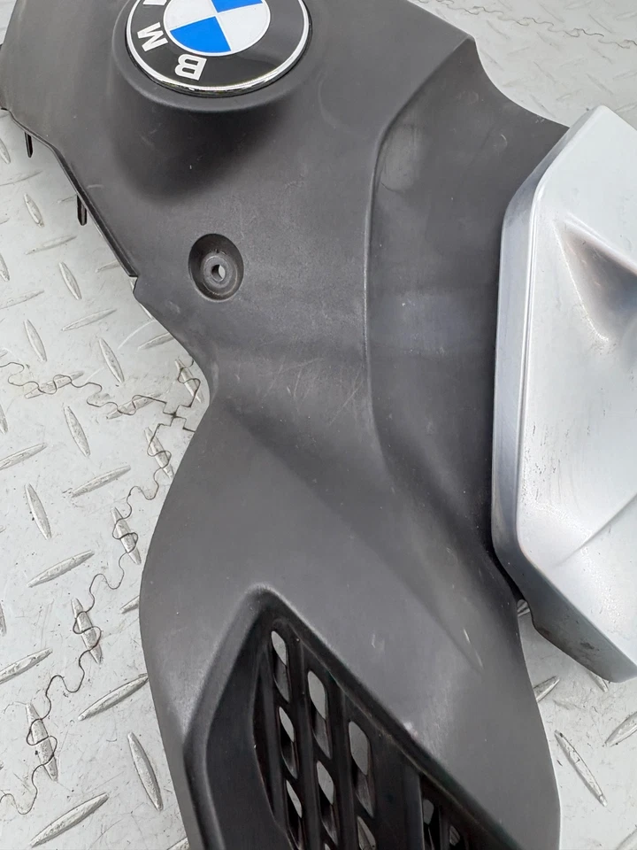 BMW R1250GS LC K51 ADVENTURE 2020 COUVERCLE LATÉRAL GAUCHE CARÉNAGE PANNEAU S... - Photo 3/4