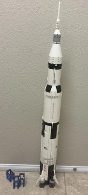 LEGO Ideas: NASA Apollo Saturn V (21309) - 99% complete read description 