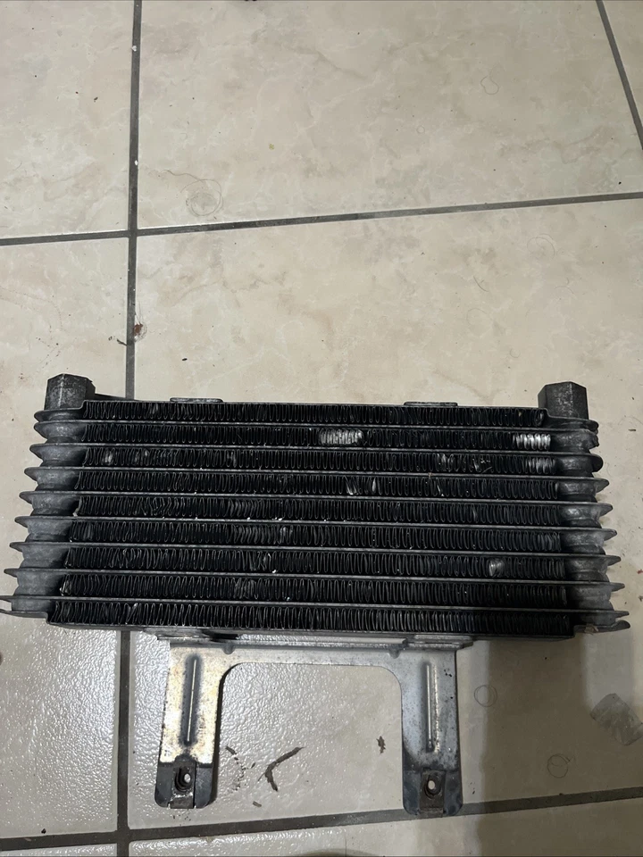 2002 20027 CSF Oil Cooler for Chevy GMC Sierra 2500 HD Classic 3500 Silverado - Image 4 of 4